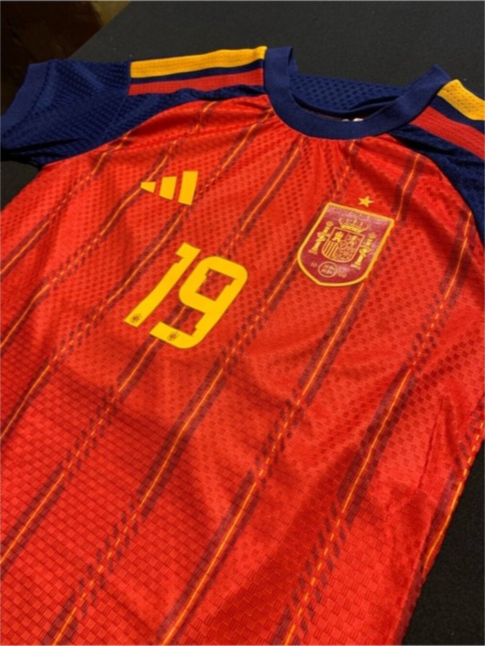 Kids 2026 Spain Jerseys - Picture 12 of 16